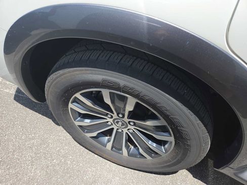 Used 2018 Nissan Armada SL w/ Premium Package RWD image 4