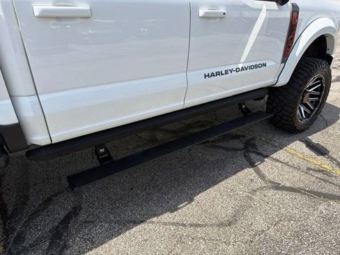 Used 2024 Ford F250 Lariat w/ Lariat Ultimate Package AWD/4WD image 16