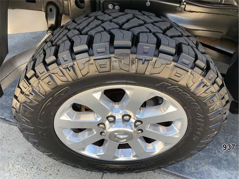 Used 2021 RAM 2500 Laramie AWD/4WD image 21