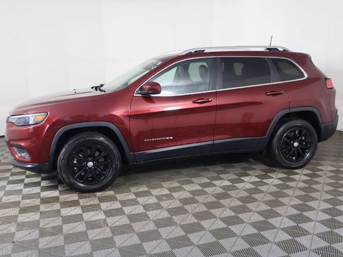 Used 2021 Jeep Cherokee Latitude Lux w/ Comfort/Convenience Group AWD/4WD image 15
