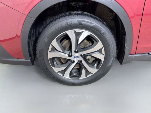 Used 2021 Subaru Outback Limited w/ Popular Package #2 AWD/4WD image 30