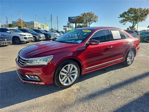 Used 2017 Volkswagen Passat 1.8T SEL Premium image 6