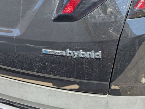 Used 2022 Hyundai Tucson Limited AWD/4WD image 6