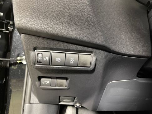 New 2026 Toyota Corolla Cross XLE image 29