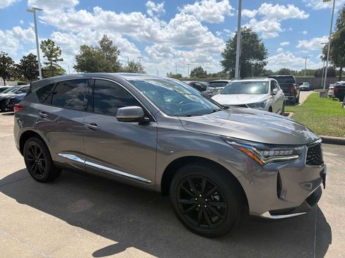 Used 2024 Acura RDX SH-AWD image 5