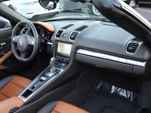 Used 2014 Porsche Boxster image 45