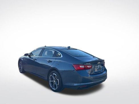 Used 2024 Chevrolet Malibu LT image 3