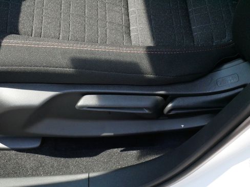 Certified 2027 Honda HR-V Sport image 20