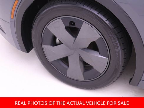 Certified 2025 Toyota Prius LE FWD image 16