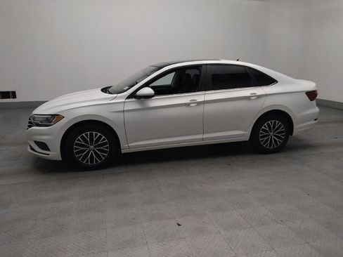 Used 2019 Volkswagen Jetta S image 2