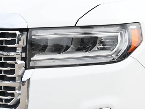 Used 2023 GMC Acadia Denali AWD/4WD image 29