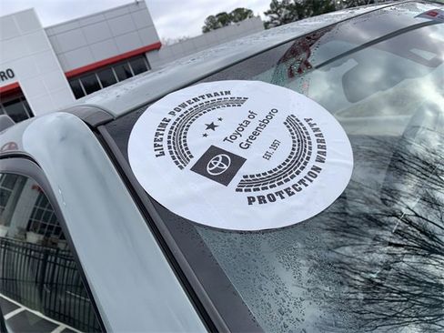 Certified 2023 Toyota 4Runner TRD Off-Road Premium image 38