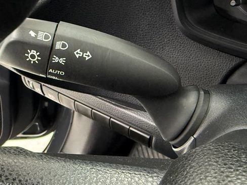 Used 2025 Toyota Corolla LE FWD image 13