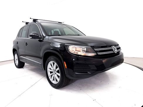 Used 2017 Volkswagen Tiguan Wolfsburg Edition FWD image 1