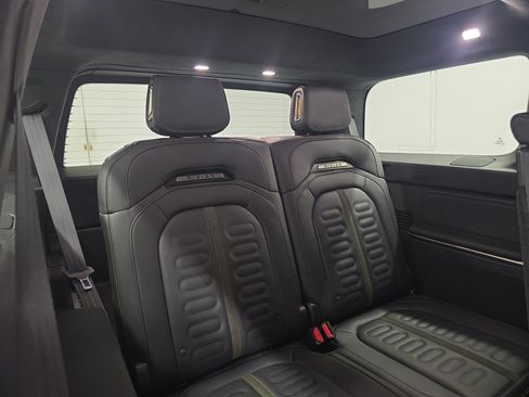 Used 2024 Rivian R1S Adventure AWD/4WD image 25