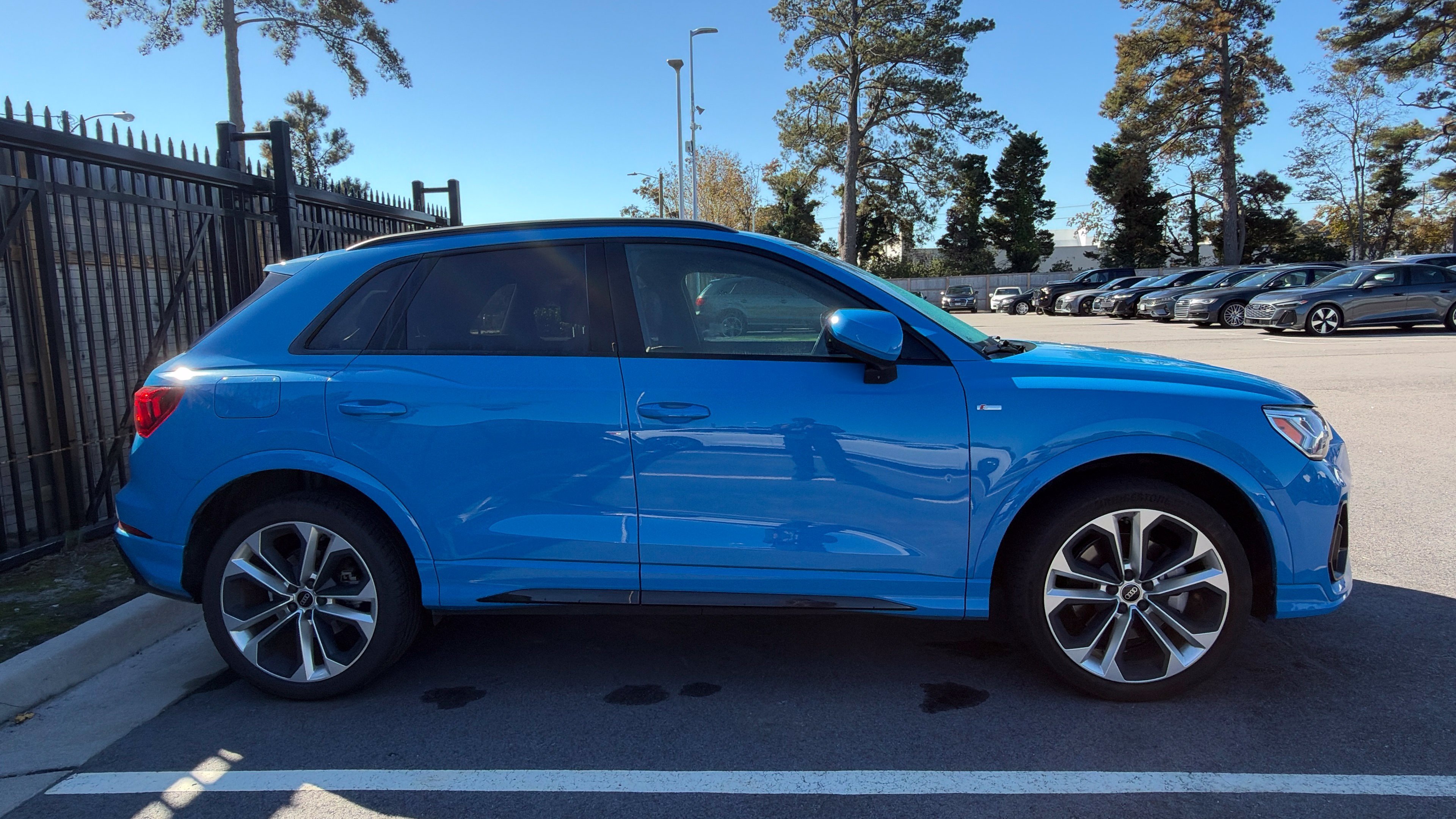 Used 2022 Audi Q3 2.0T Premium Plus AWD/4WD image 4