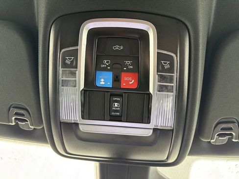 Used 2026 RAM 1500 Big Horn AWD/4WD image 31