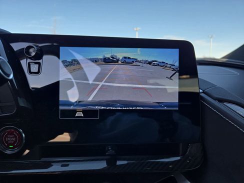 Used 2023 Chevrolet Corvette Stingray Coupe w/ Z51 Performance Package image 23