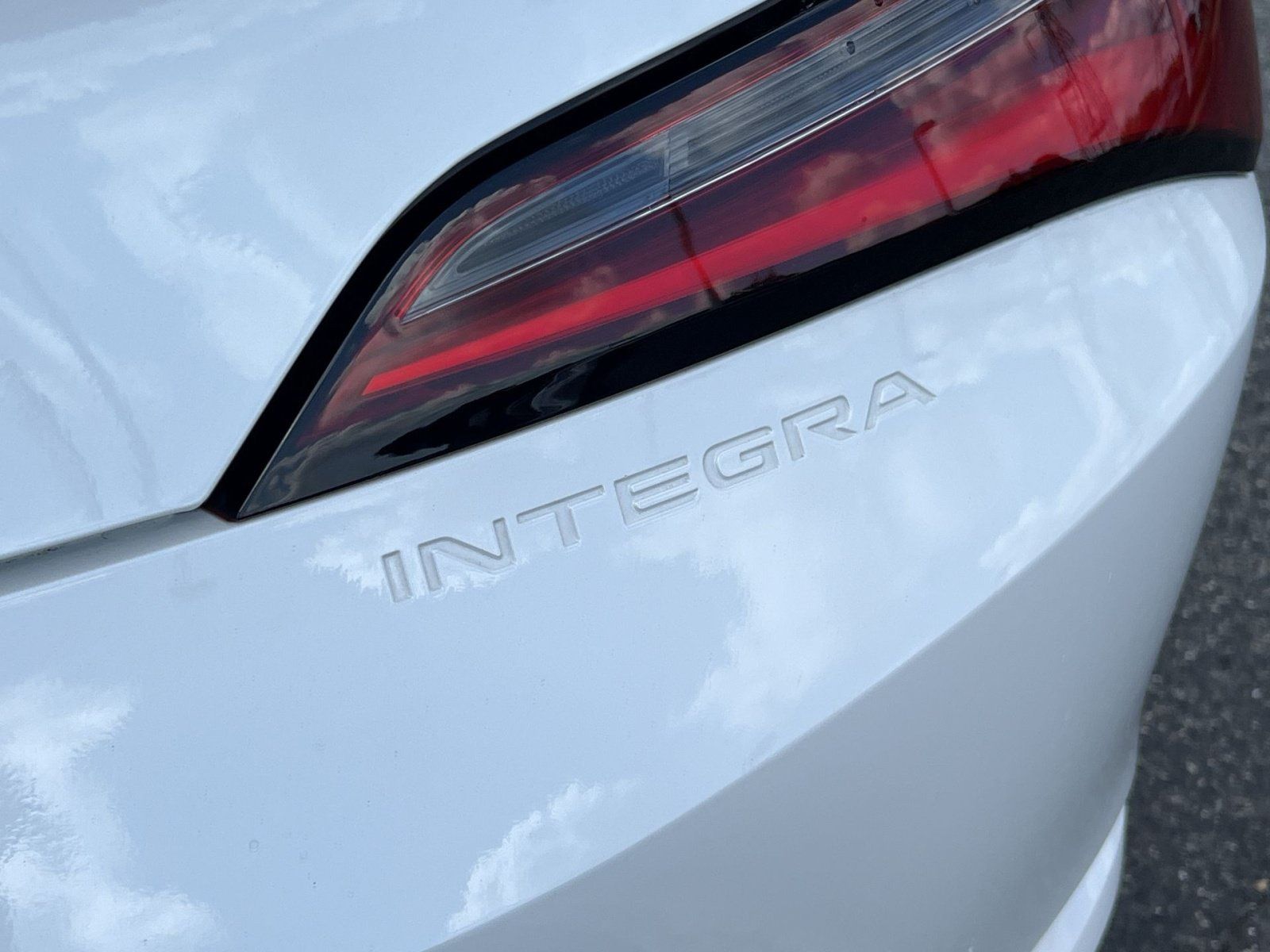 Certified 2024 Acura Integra FWD image 25