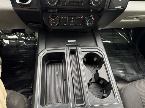 Used 2017 Ford F150 XL w/ Equipment Group 101A Mid RWD image 3