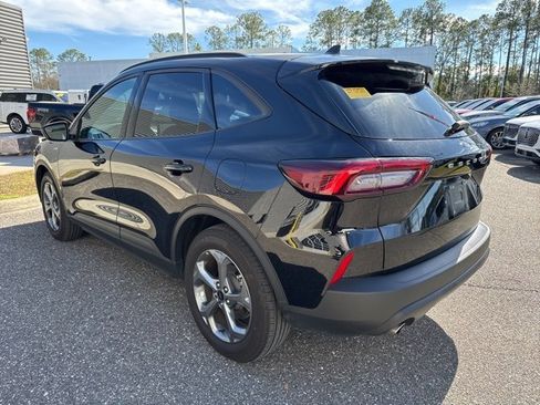 Used 2025 Ford Escape ST-Line image 5