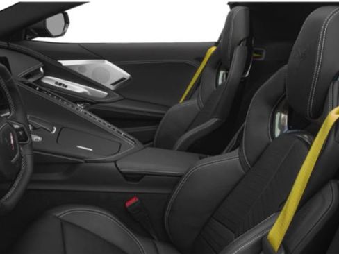 Used 2021 Chevrolet Corvette Stingray Premium Conv w/ Z51 Performance Package RWD image 5
