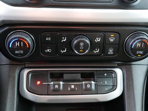 Used 2023 GMC Acadia SLE w/ Driver Convenience Package image 23