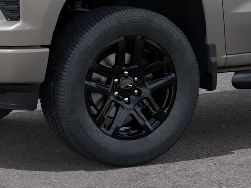 New 2026 Chevrolet Silverado 1500 Custom w/ LPO, Dark Essentials Package image 9