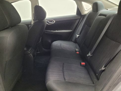 Used 2019 Nissan Sentra SV image 18