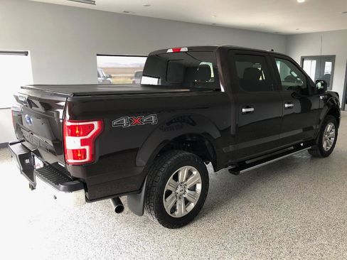 Used 2018 Ford F150 XLT w/ Equipment Group 302A Luxury image 4