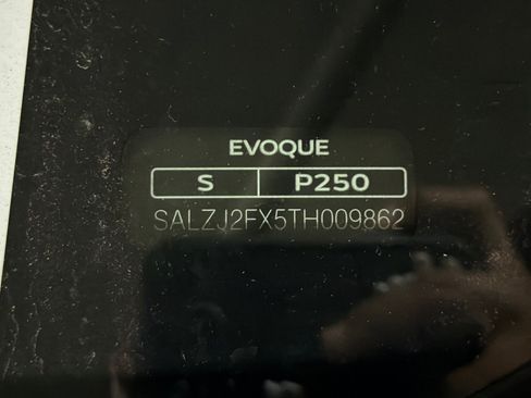 New 2026 Land Rover Range Rover Evoque S AWD/4WD image 23