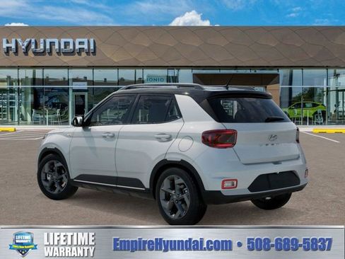 New 2026 Hyundai Venue SEL image 5