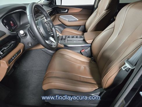 Certified 2025 Acura MDX SH-AWD w/ Technology Package image 15