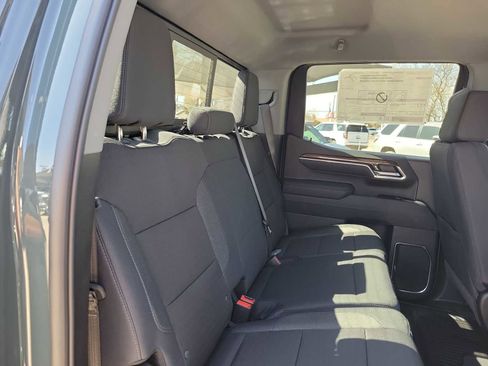 New 2026 Chevrolet Silverado 1500 LT w/ Z71 Off-Road Package image 17