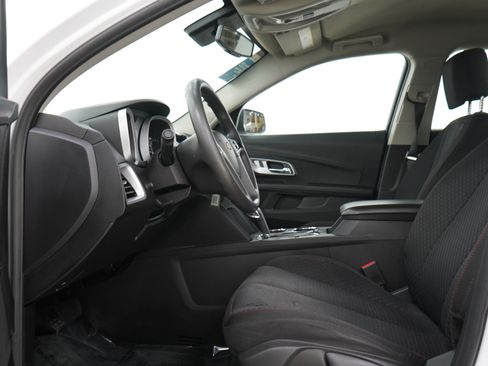 Used 2015 Chevrolet Equinox LS FWD image 22