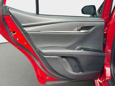 Used 2025 Toyota Camry XSE image 11