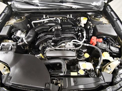 Used 2022 Subaru Outback Premium AWD/4WD image 12