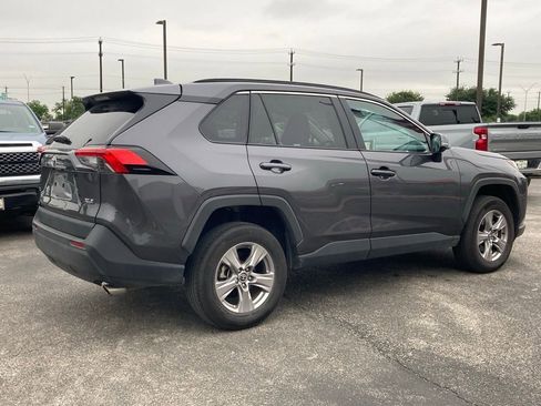 Certified 2025 Toyota RAV4 XLE FWD image 5