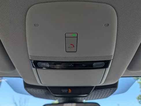 Used 2023 Nissan Ariya AWD image 25