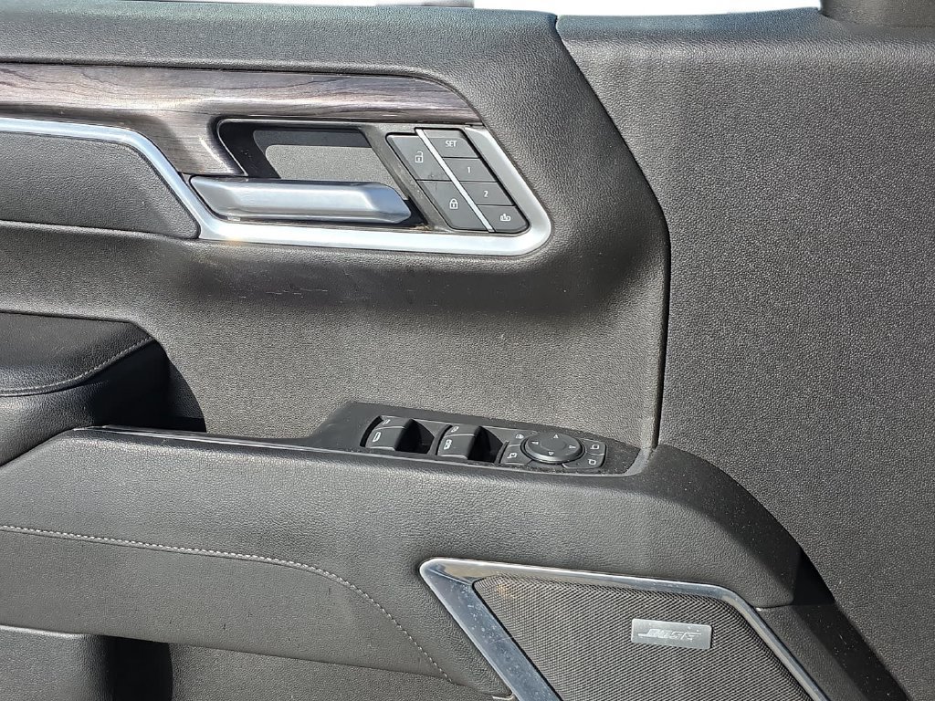 Used 2022 Chevrolet Silverado 1500 LTZ AWD/4WD image 28