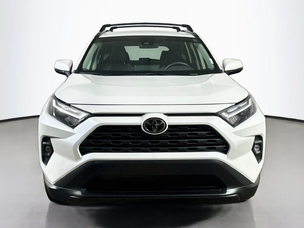 Used 2025 Toyota RAV4 XLE Premium AWD/4WD image 2