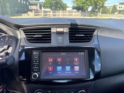 Used 2019 Nissan Sentra S FWD image 21