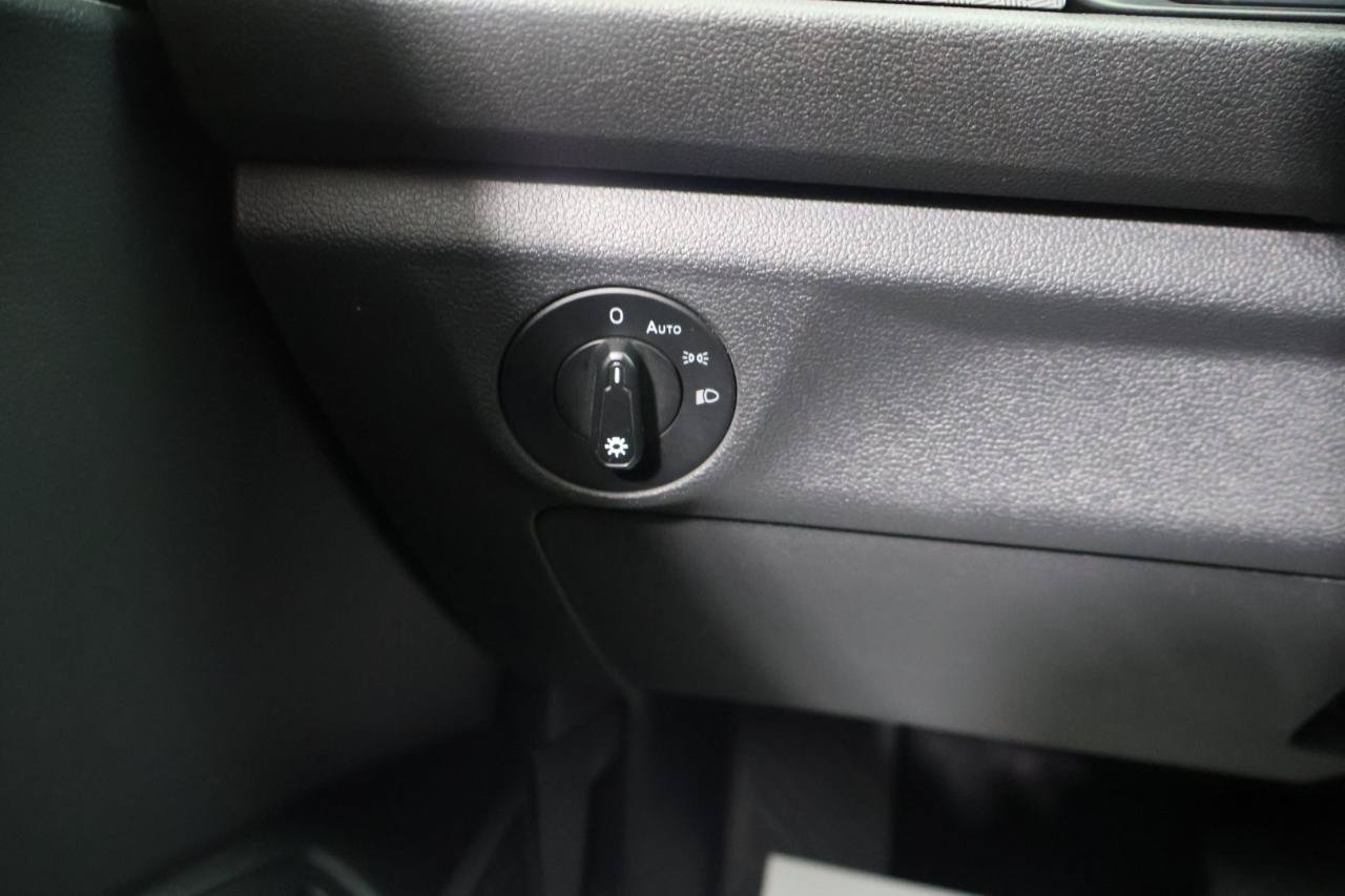 Used 2019 Volkswagen Jetta S w/ Driver Assistance Package FWD image 36