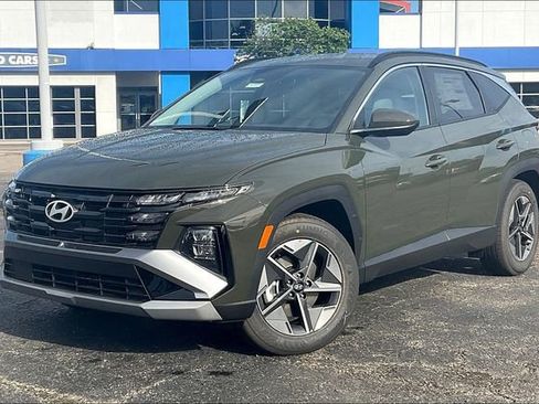 New 2026 Hyundai Tucson SEL image 2