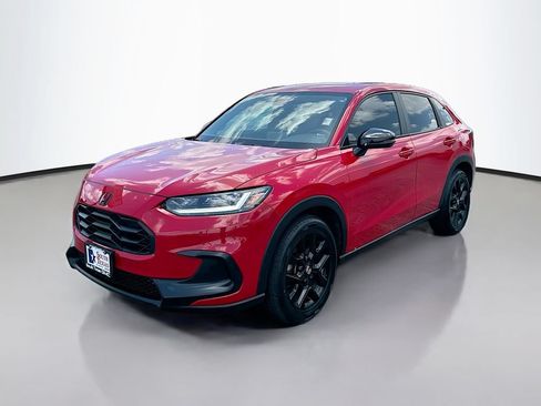 Used 2024 Honda HR-V Sport image 3