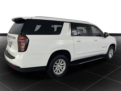 Used 2021 Chevrolet Suburban LT AWD/4WD image 5