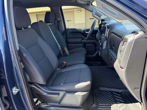 Used 2023 Chevrolet Silverado 1500 Custom AWD/4WD image 22