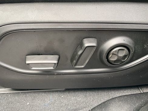 New 2026 Jeep Grand Cherokee Limited w/ Limited Altitude Package image 25