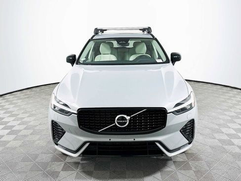 Used 2024 Volvo XC60 B5 Core w/ Climate Package AWD/4WD image 2