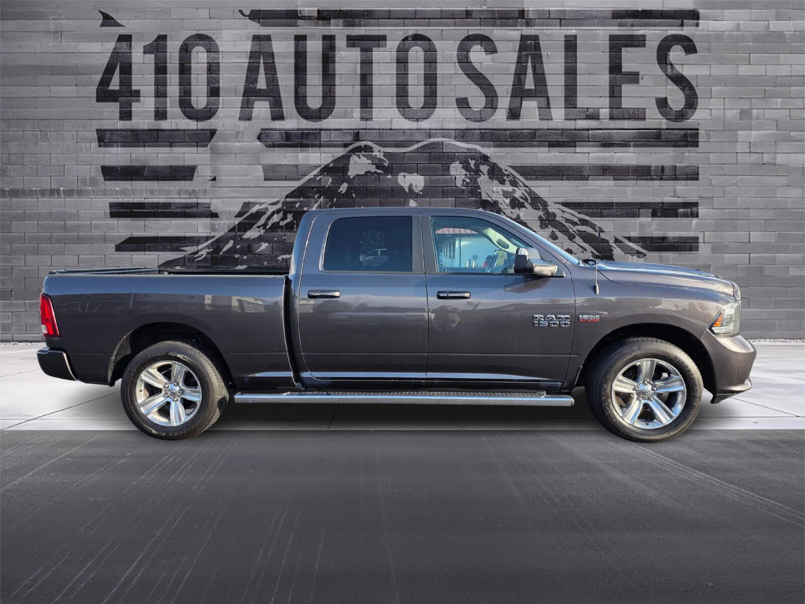 Used 2014 RAM 1500 Sport w/ Trailer Tow Group AWD/4WD image 6